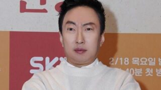 パク・ミョンス、芸能界の後輩に「喝」…波紋広がる