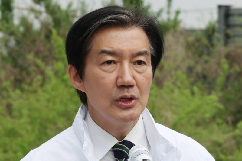 曹国氏、致命的な打撃…今後の見通しは「真っ暗」