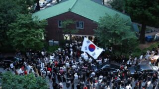 「不正選挙は無効だ！」…緊迫するソウルの街、高まる緊張感