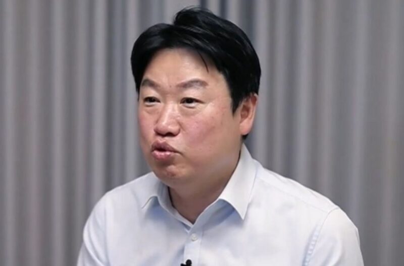 全財産5億を蕩尽→3億の借金…イ・ドクジェ、破産申請から離婚へ「仕事も入ってこない」