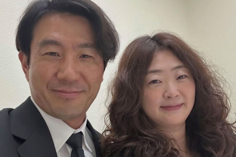 10期サンチョル♥22期ジョンスク、米コロラドで3度目の婚姻届「一味違う方法で」