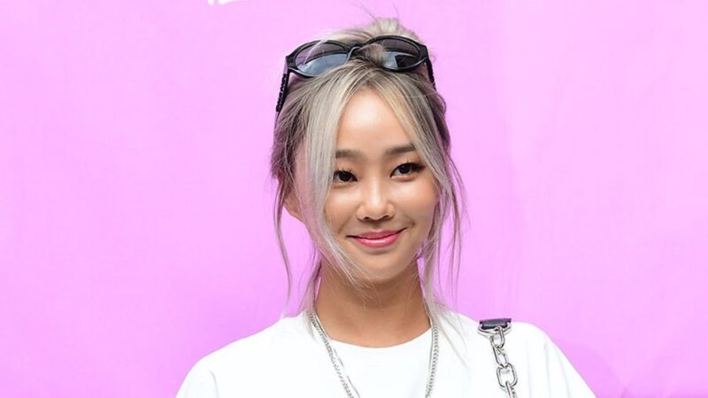 ヒョリン、台湾公演前に救急搬送→9日ぶりに退院 「体調回復中」