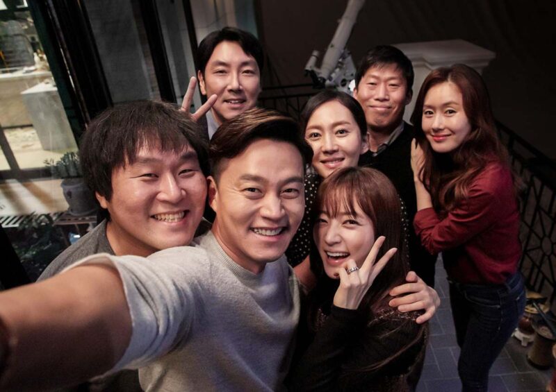 公開29日で500万人突破！観客・批評家が絶賛する韓国映画の正体とは