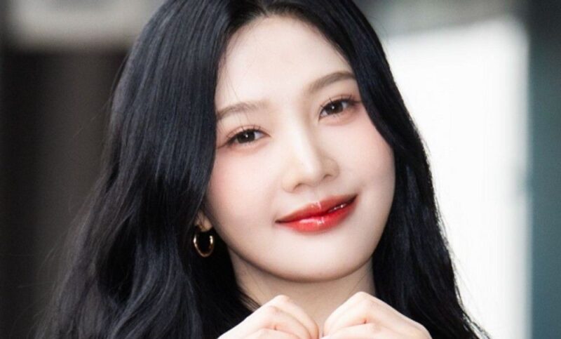極スリム女優、ダイエットを刺激する黄金比を披露「夏よ、さようなら」