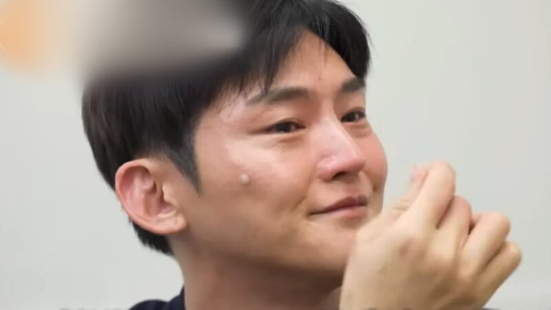 「毎日オムツ替え」イ・ドジン、パーキンソン病・認知症の父と脳病変の甥を介護…切ない家族の事情（『特種世界』）