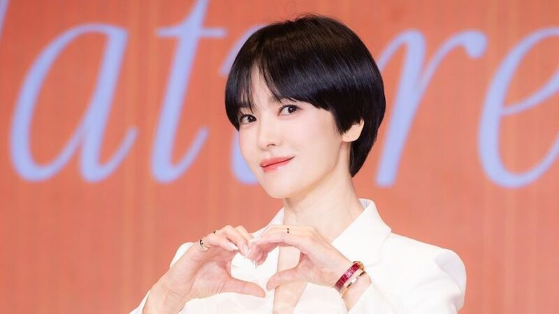 ソン・ヘギョ、水着で夏バカンスを満喫「休息日」