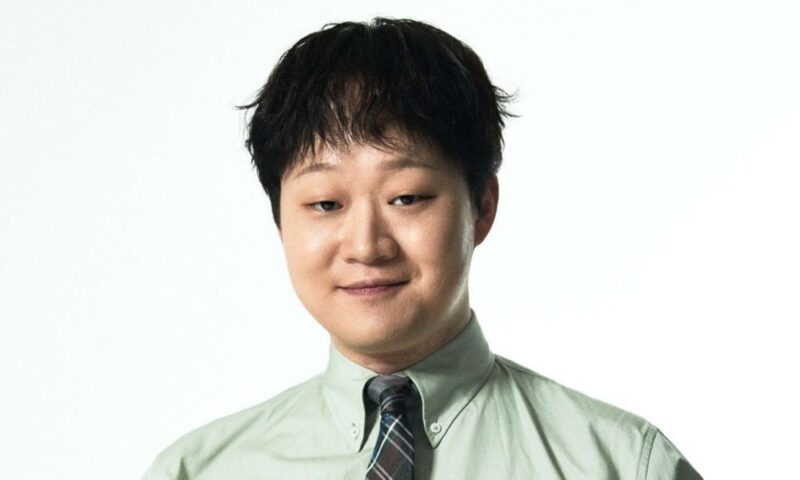 チョン・ジェヒョン、クラブで相席試みるも…「露骨な中指罵倒」を受けて