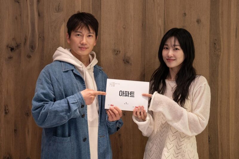 チソン、結婚13年目の「結実」…妻イ・ボヨンとの変わらぬ愛に注目