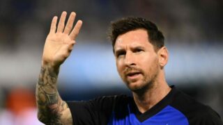 サッカーの天才リオネル・メッシ、驚異の5段階進化