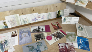 独韓交流の熱気の中で「最も素朴な個展」を…作家シン・ウンジュ、忠武路でドイツ活動30年の軌跡を辿る