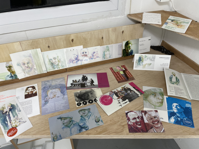 独韓交流の熱気の中で「最も素朴な個展」を…作家シン・ウンジュ、忠武路でドイツ活動30年の軌跡を辿る