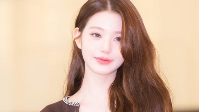 チャン・ウォニョン、「空港態度騒動」から4日ぶりひっそり投稿…「また泣いてる」