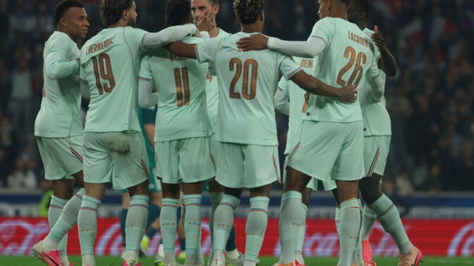 フランス、W杯前ラストマッチで快勝！オリーズがハットトリック達成