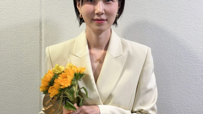コン・ミンジョン、「黄金撮影賞」審査員特別賞を受賞