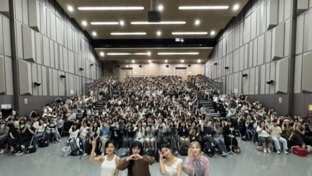 MAMAMOO、ミニファンミ「4WARD」大盛況　変わらぬ絆でファン魅了