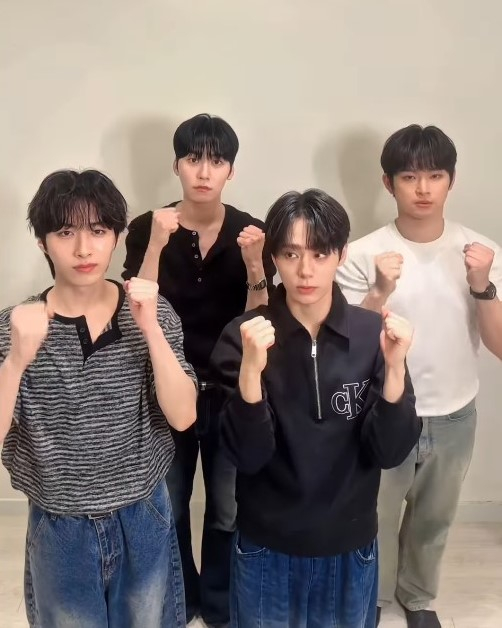 ONEUS、「US's ISLAND」の熱気は続く…ファンコンを待ちわびるファンへ笑顔を届ける