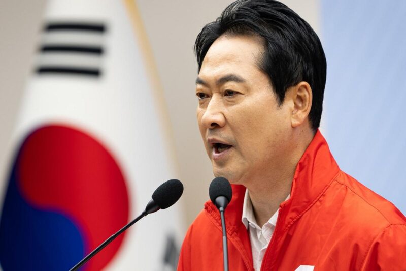 国民の力・張東赫氏、逆風直撃…崖っぷちに追い込まれる