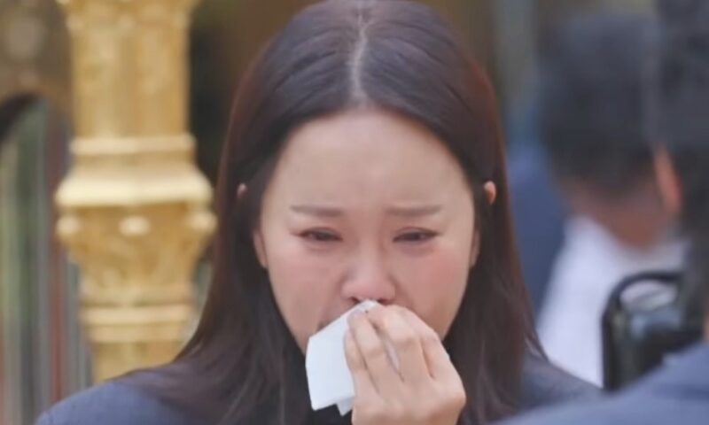 백지영, 신지♥문원 결혼식 축가 도중 오열…“우린 시집 못 가는 거 아니냐고 생각했다”