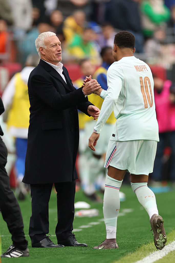 北中米W杯を彩る「名将列伝」　頂点に立つのは誰だ？