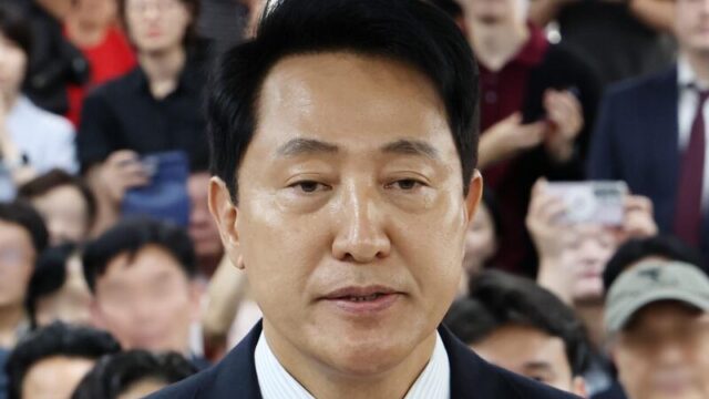「恩知らずめ！」…呉世勲ソウル市長、激しい逆風に直面