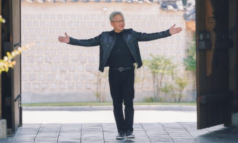 ジェンセン・フアン、韓国に愛情を持った理由は？…故イ・ゴンヒ会長からの手紙を受け取っていた
