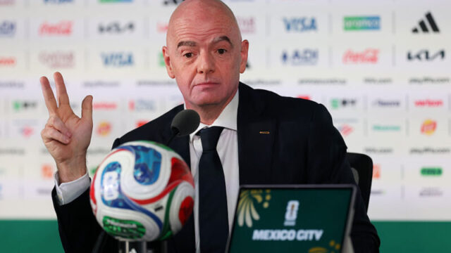 「チケットは高くない」「イラン招待を誇りに思う」W杯控えたFIFA会長の“火に油”発言が物議