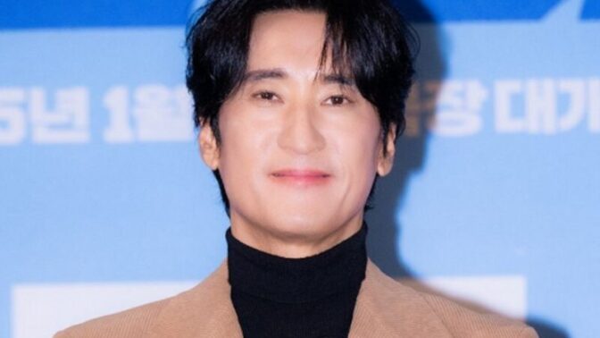 신현준、釜山ファンサイン会で頬を叩かれる…「悪い奴」と言われ（『デイアンドナイト』）