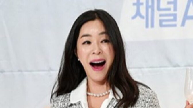 「イ・サンミンと離婚」イ・ヘヨン、義理の娘を初公開→彼氏にも言及…「興奮しなきゃ」