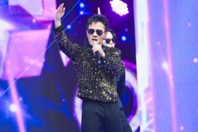 60歳パク・ナムジョン、急報にファン涙…突然の知らせに衝撃広がる