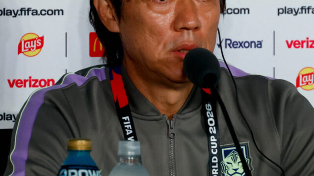 洪明甫監督、チェコ戦へ自信「高地適応は完璧、初戦は勝てる」