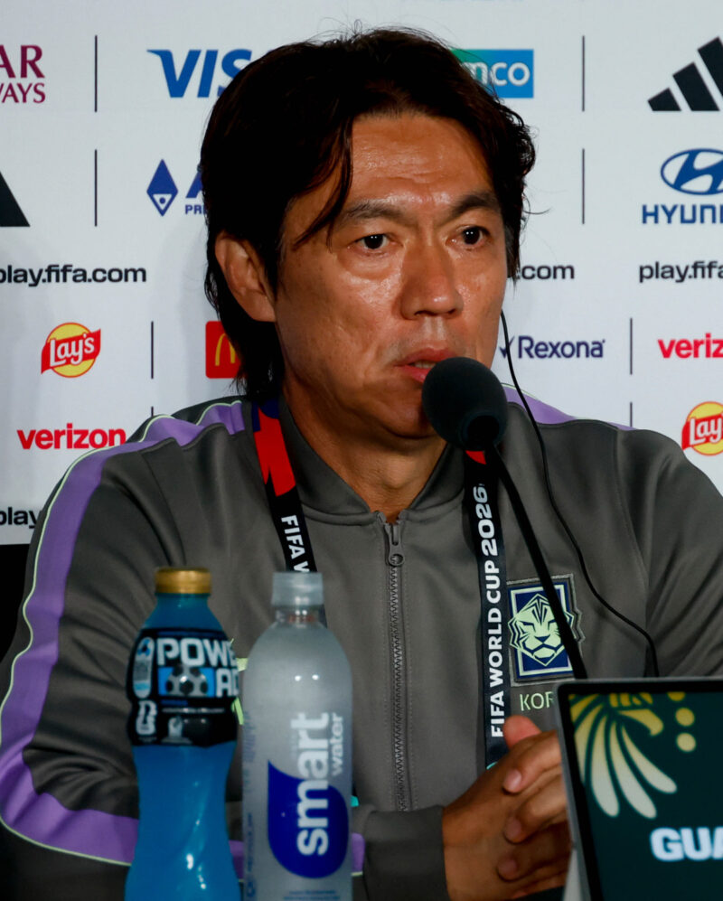 洪明甫監督、チェコ戦へ自信「高地適応は完璧、初戦は勝てる」
