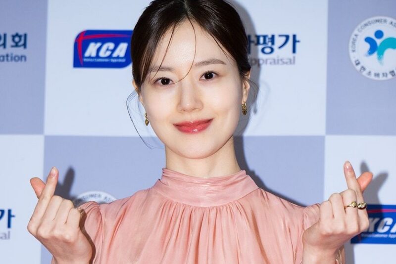 ムン・チェウォン、結婚式前に「自制できない」と悩み告白…非芸能人の彼氏との結婚
