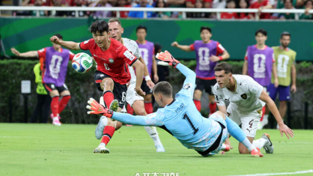 チェコ戦の英雄・黄仁範「W杯でゴールを決めるなんて」