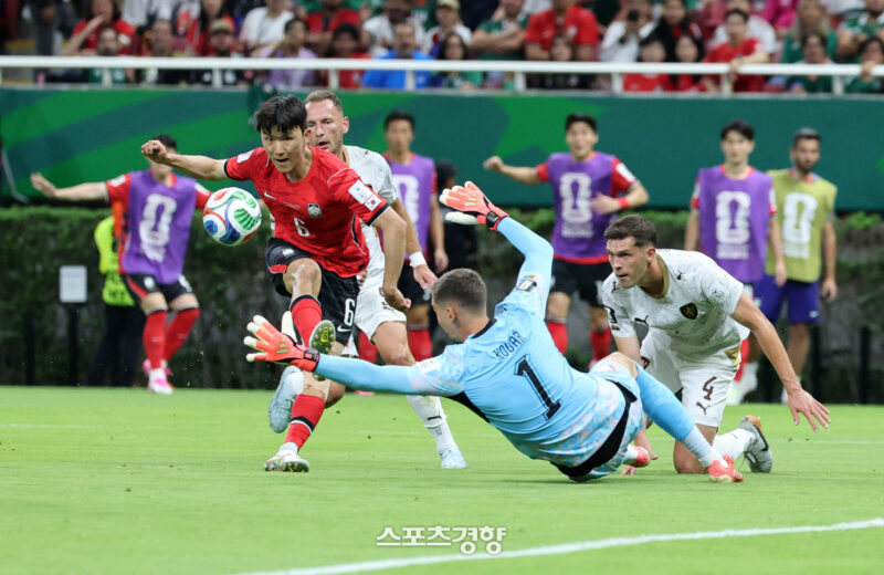 チェコ戦の英雄・黄仁範「W杯でゴールを決めるなんて」