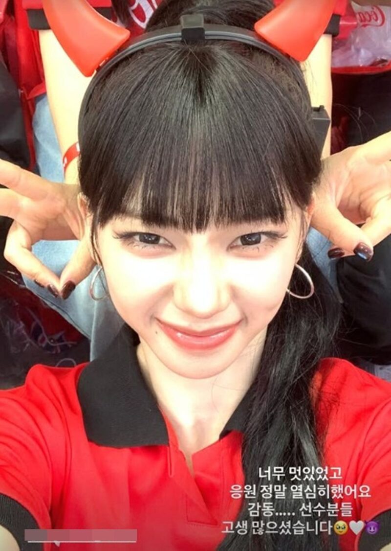 勝利の妖精カリナ＆ウィンター、韓国代表逆転勝利に「勝った！」と口押さえ感激