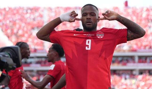 「わずか121秒の奇跡」開催国カナダを救った伝説のゴール、W杯史上初の勝ち点をもたらす