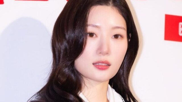 チョン・チェヨン、I.O.Iデビュー10周年でついに号泣…『今回が最後かもしれない』