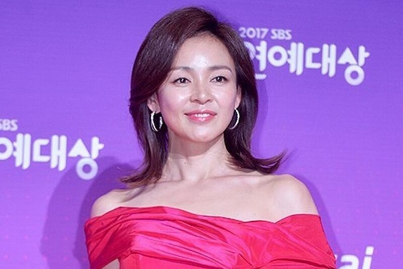 '추성훈♥' 야노 시호, 50세에도 완벽 미모→슬림 유지 비결 공개…"일주일에 두세 번은 꼭"
