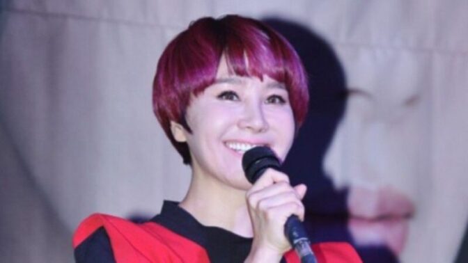 51歳のパク・ヘギョンさん、結婚相談所への入会を悩む…「身元が確かな男性がいい」