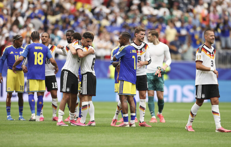 72年ぶりのW杯初戦惨敗、なぜ韓国が引き合いに出されたのか