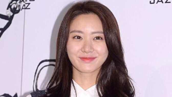 『双子ママ』ハン・グル、離婚後の悩み告白「離婚女だと軽く見られてしまう」