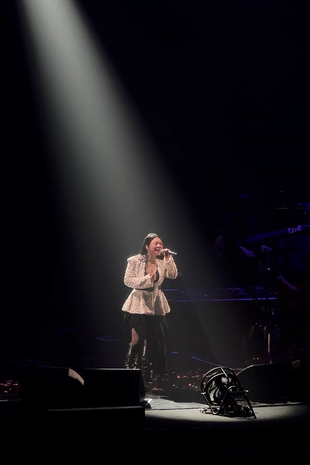 イ・ヨンヒョン、全国ツアー「숨」完走…ゲストなしで音楽のみで魅了