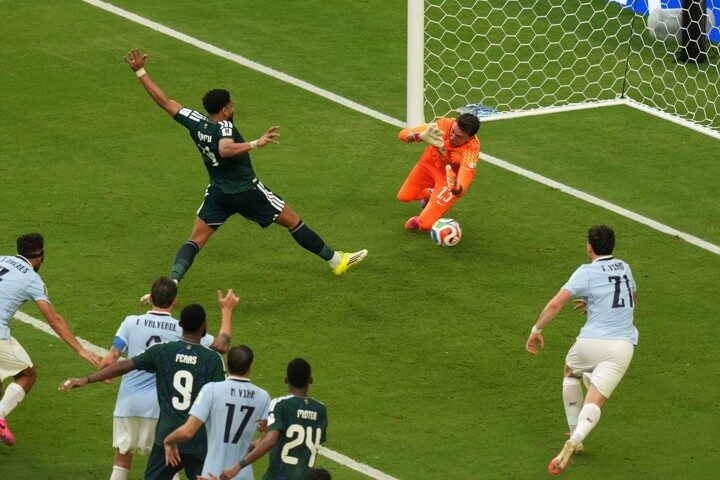 W杯で68年ぶりの珍事…全試合が引き分けの「全無」決着、史上2度目の記録に