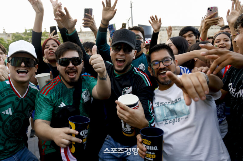 温厚なメキシコ代表、韓国戦を前に闘争心むき出しに