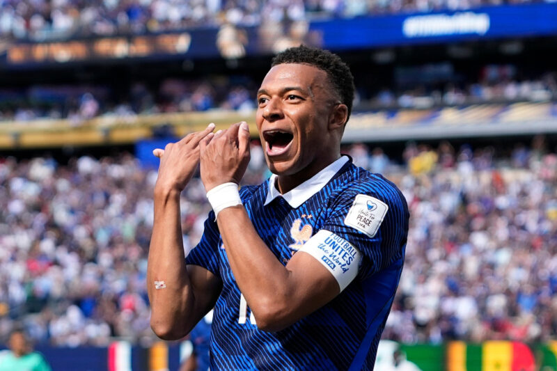 メッシ、メッシ、メッシ！初戦からハットトリックの衝撃…エムバペやハーランドも凌駕、W杯得点王争いがついに激化