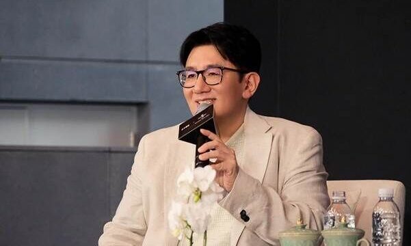 HYBE・パン・シヒョク氏「音楽を通じてファンに生きる理由を提示できる存在に」