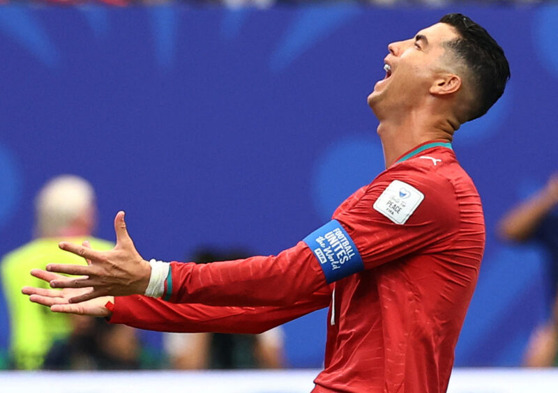 メッシはW杯最多得点、ロナウドは最低評価…初戦で沈黙のCR7に現地メディアから厳しい批判