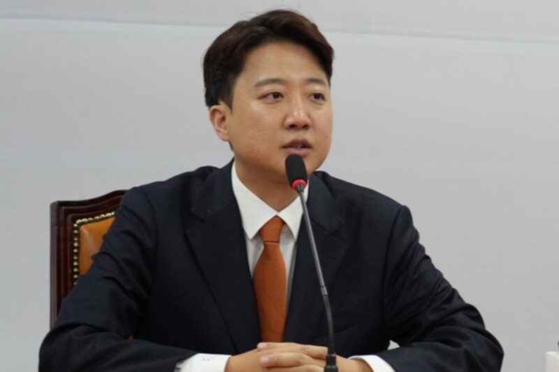 李俊錫氏、国民に向け謝罪…「選挙犯罪」と異例の言及
