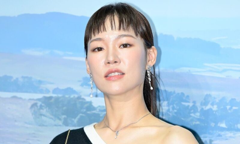 韓国女優ハン・イェリ、マスク着用中に倒れる「ピラティスは怖い運動」