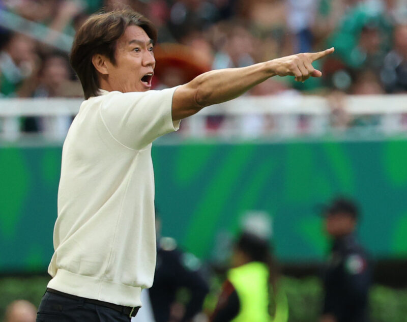 洪明甫監督、惜敗も選手を称賛「我々が主導権を握った、選手たちはよくやった」